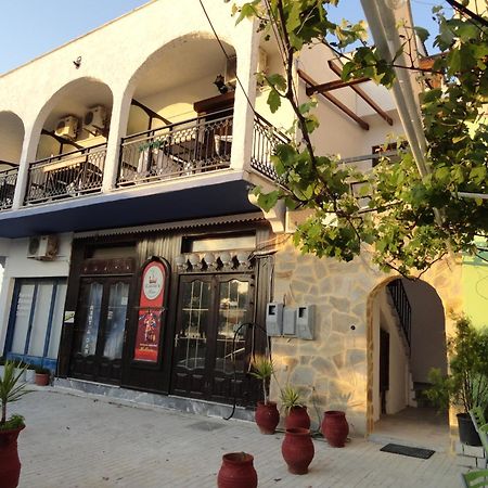 Captain'S Beach Apartments Limenas  Bagian luar foto